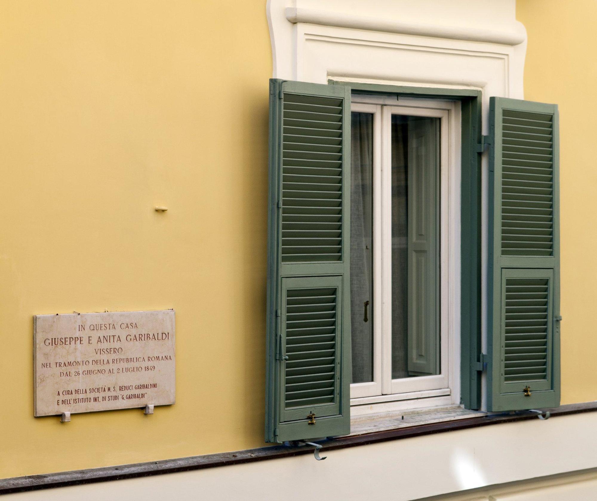 Garibaldi Suites Piazza Di Spagna Rome Exterior photo